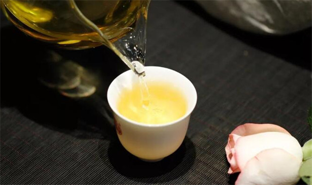 易武刮風(fēng)寨茶坪2022年古樹(shù)春茶多少錢(qián)