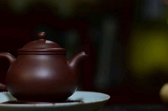 常見(jiàn)的七大材質(zhì)的茶具優(yōu)缺點(diǎn)，用什么材質(zhì)的茶具泡茶最好？