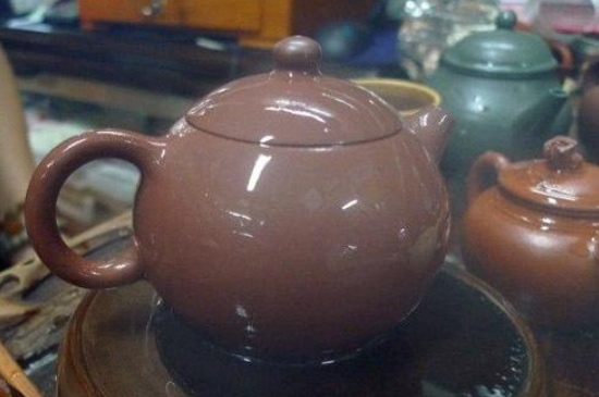 紫砂開(kāi)壺和不開(kāi)壺的區別，紫砂壺開(kāi)壺的正確方法及開(kāi)壺建議
