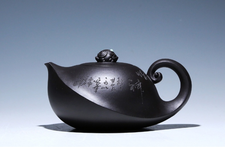 創(chuàng  )意別致紫砂壺，個(gè)性手工美型外觀(guān)紫砂壺