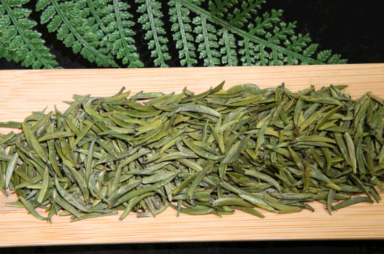 竹葉青茶泡不立起來(lái)怎么回事，竹葉青茶怎么泡立起來(lái)