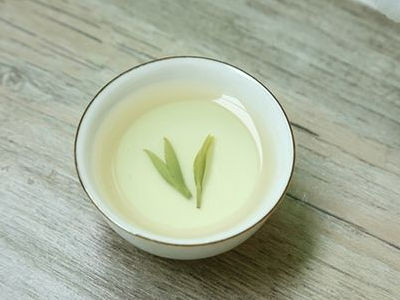 竹葉青茶怎么樣，檔次較高味道略苦價(jià)格比較貴