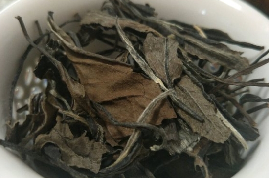 福鼎白茶貢眉和壽眉的區別，壽眉與貢眉有什么區別