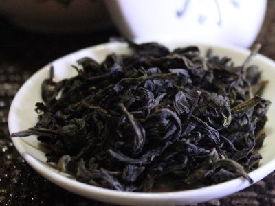 大紅袍好還是白茶好，福鼎白茶和大紅袍哪個(gè)貴？