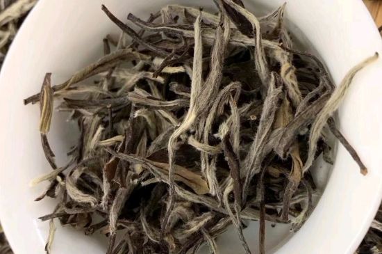 三年白茶賽砒霜，這是真的嗎？