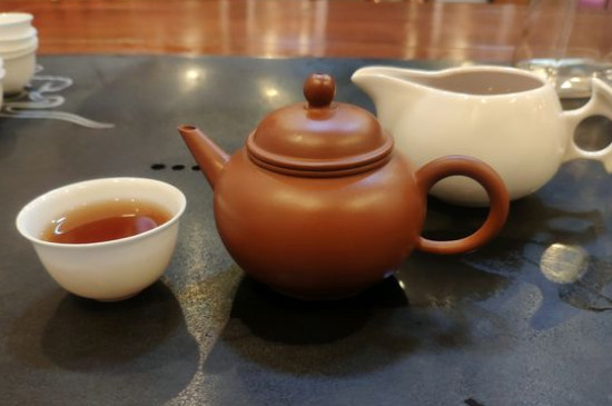 大紅袍煙熏味是好茶嗎，能不能喝對人體有壞處嗎