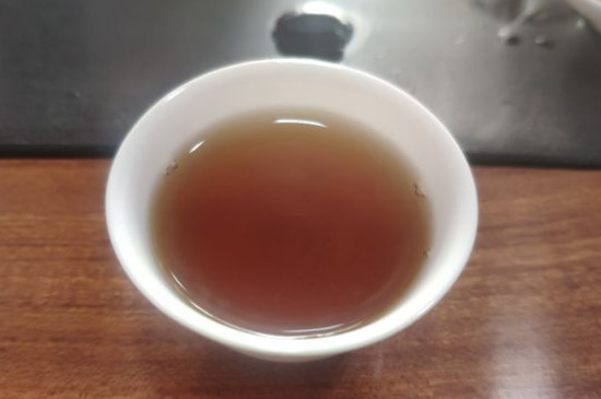 大紅袍煙熏味是好茶嗎，能不能喝對人體有壞處嗎