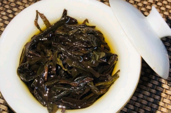 長(cháng)期喝巖茶會(huì
