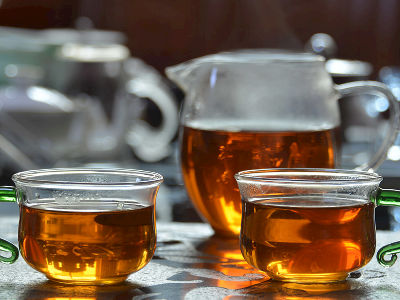 紅茶和綠茶的區別，常喝紅茶好還是綠茶好？