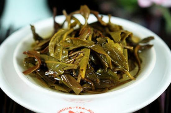 茯磚茶與普洱茶哪個(gè)好，茯茶和普洱茶口味區別