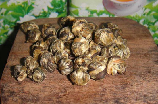 茉莉龍珠一次泡幾顆，茉莉龍珠一一杯放幾顆