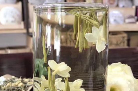 茉莉龍珠保質(zhì)期多長(cháng)時(shí)間，茉莉龍珠茶放幾年了還能喝嗎？