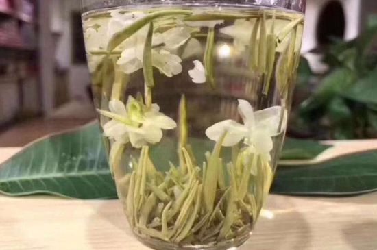 茉莉銀針屬于什么茶，茉莉銀針適合什么人喝？
