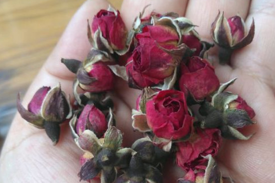 玫瑰花泡水喝的9大禁忌，喝玫瑰花茶有什么禁忌