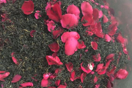 玫瑰花泡水喝的9大禁忌，喝玫瑰花茶有什么禁忌