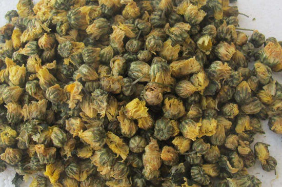 菊花茶大朵小朵有什么區別，菊花喝大朵還是小朵？
