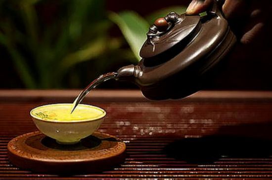 各類(lèi)茶的注水方式，不同的茶泡茶時(shí)怎么注水