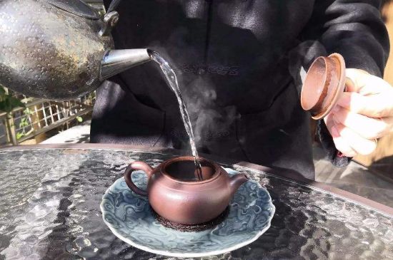 各類(lèi)茶的注水方式，不同的茶泡茶時(shí)怎么注水