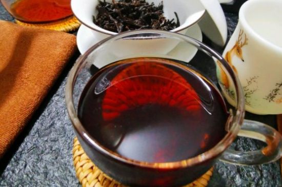 為啥茶葉不能久泡可以煮，茶葉為什么不能久泡能煮？