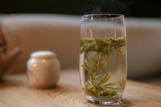 冷泡茶用什么茶葉最好，什么樣的茶適合冷泡？