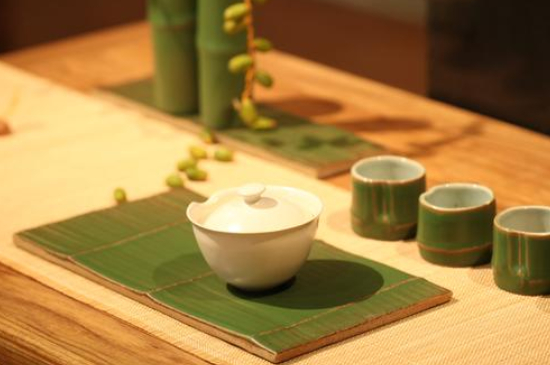 綠茶碧螺春怎么泡簡(jiǎn)易步驟，沖泡碧螺春的十二步驟口訣
