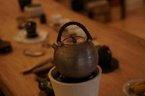 蒸茶和煮茶還有泡茶有什么區別，泡茶煮茶蒸茶哪個(gè)好喝？
