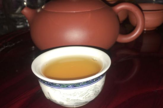 200一斤的茶葉算不算好，兩百一斤買(mǎi)的是中低檔茶