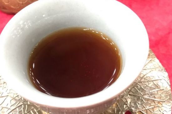 黑茶調理婦科病，女人喝黑茶好處太多了！