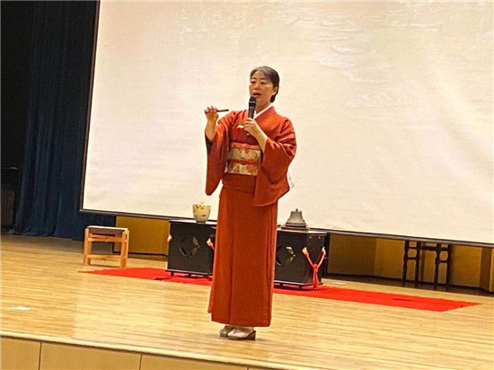以茶為媒增進(jìn)文化交流 日本茶道里千家講習會(huì )在沈陽(yáng)舉行