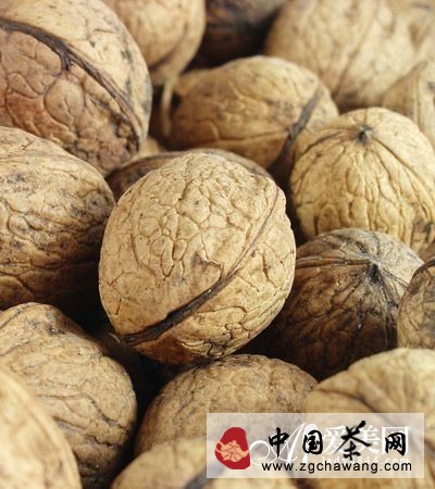 養(yǎng)生：冬天喝什么茶好? 9款茶補(bǔ)腎又養(yǎng)顏