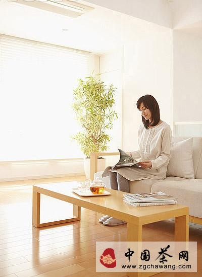 杜仲茶具有補(bǔ)肝腎 降壓 減肥功效