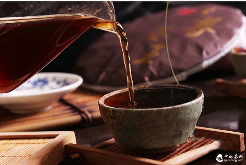 普洱茶行業(yè)的發(fā)展 別只抓名山古樹(shù)茶就說(shuō)洗牌了