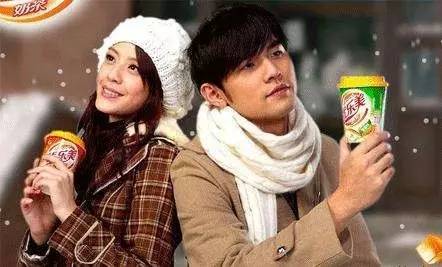 年賺2億對壘1300億：中國茶如何干掉星巴克？