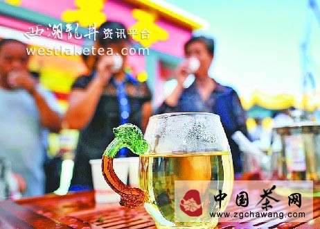 濟南泉水節(jié)泉韻茶香博覽會在府學文廟開幕