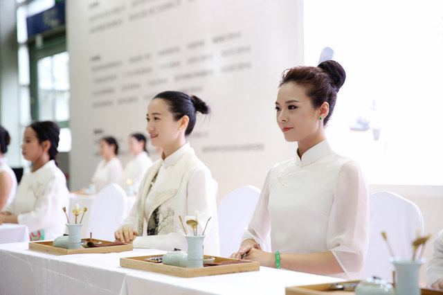 深圳茶博會(huì) 香文化小姐大賽