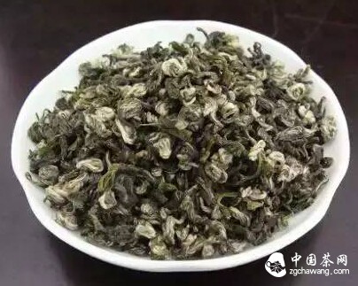如何鑒別碧螺春是否人工“上色”？